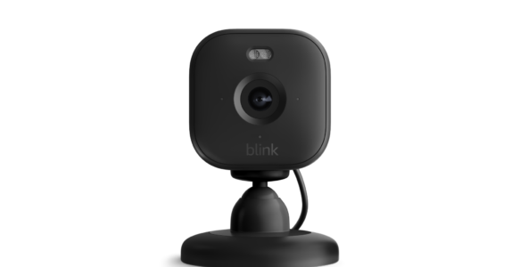 Blink presenta Blink Mini 2 di nuova generazione: una videocamera plug-in compatta per uso interno ed esterno